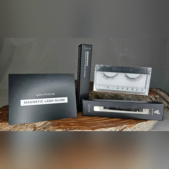 NWT Younique MOODSTRUCK Magnetic Lash Bundle- Inspiring - Picture 2 of 12